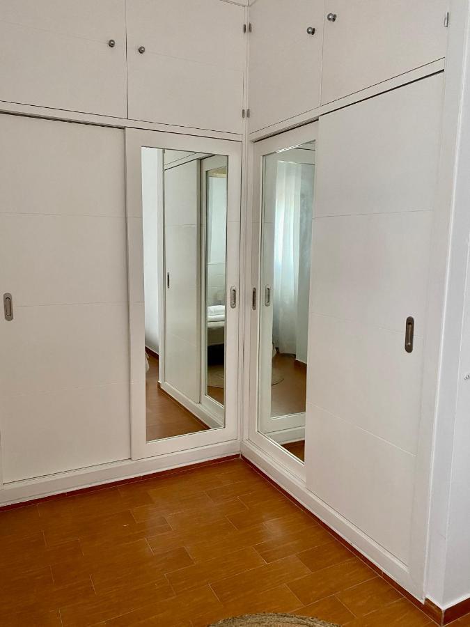 El Reloj Del Viajero Apartment Sevilla Exterior foto